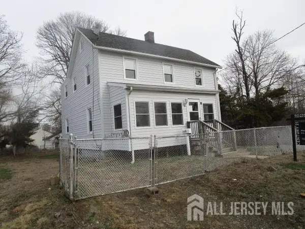 -38 Sherman Street, Jamesburg, NJ 08831