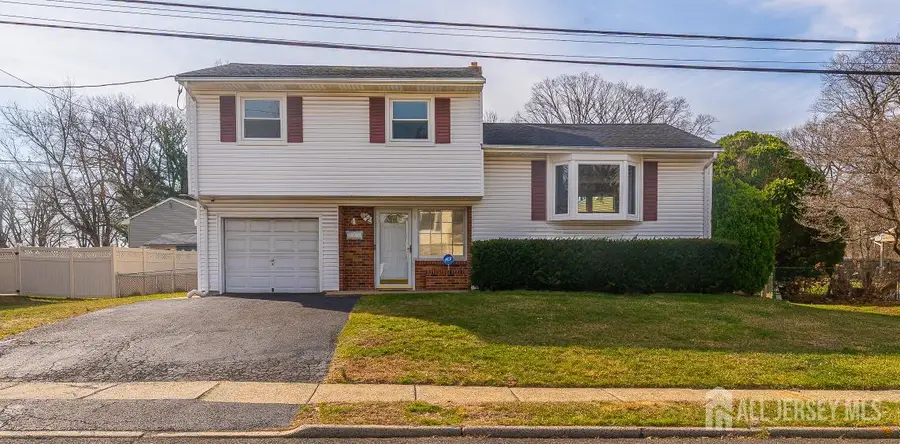 -4 Estok Road, Edison, NJ 08817 - #2