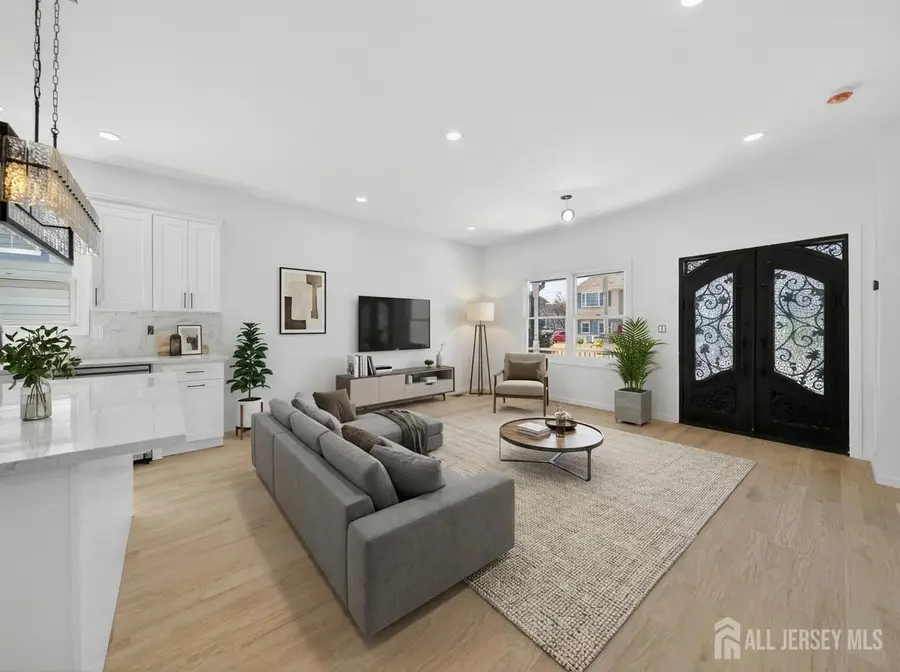 -66 Henry Street, Port Reading, NJ 07064 - #3