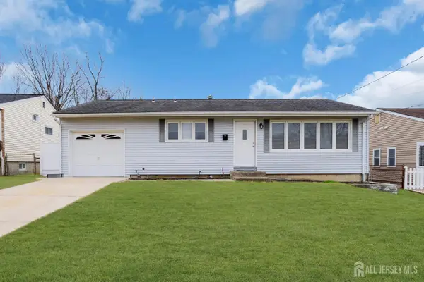 -16 Hemlock Drive, Parlin, NJ 08859