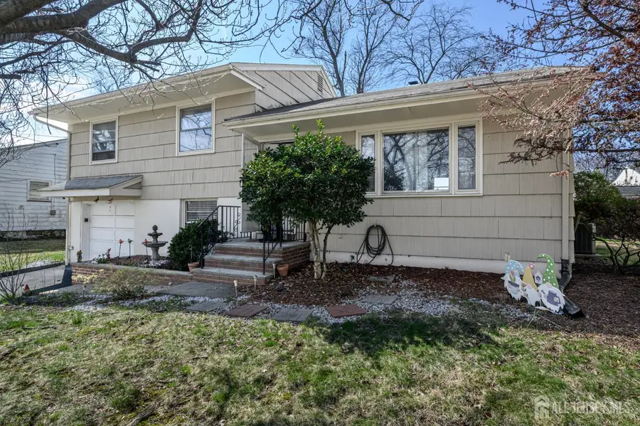 -130 Jefferson Avenue, Rahway, NJ 07065 - #2