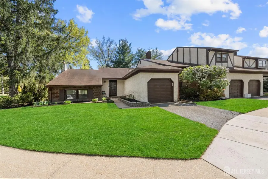 -29 Piccadilly Circus, Sayreville, NJ 08872 - #2