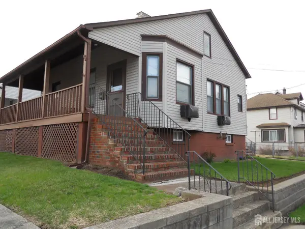 -99 Washington Avenue, Carteret, NJ 07008