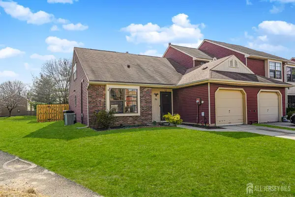 -27 Ross Court, East Brunswick, NJ 08816