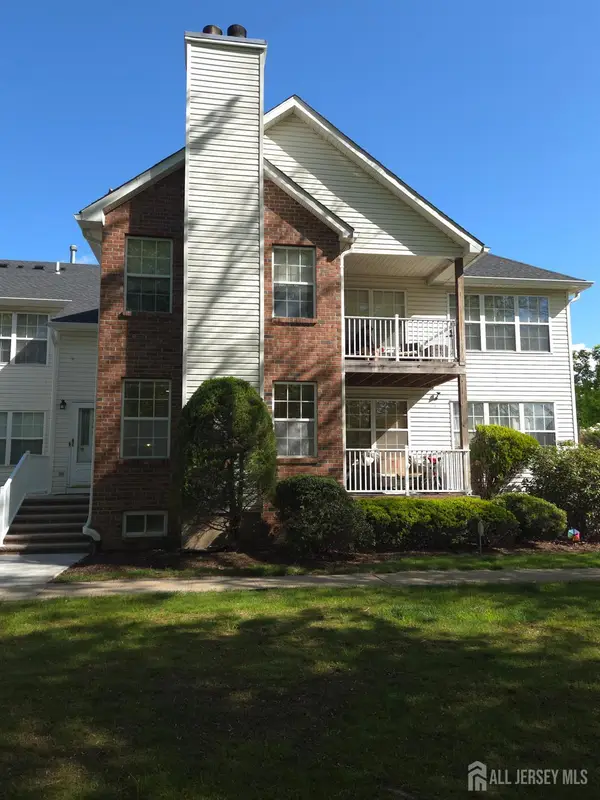 -344 Bowler Court, Piscataway, NJ 08854