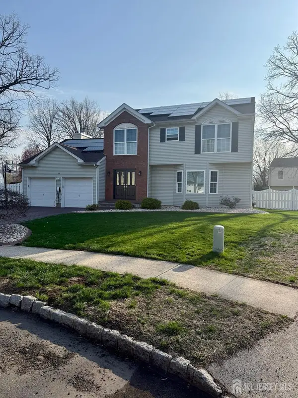 -38 Johanna Court, Piscataway, NJ 08854