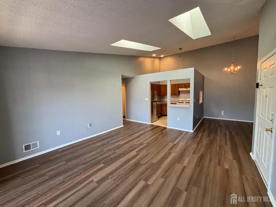 -17 Pembrook Avenue, North Brunswick, NJ 08902 - #3