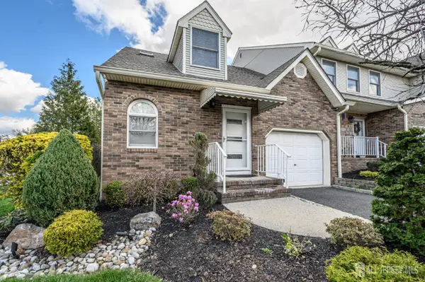 -675 Raritan Road #24, Clark, NJ 07066