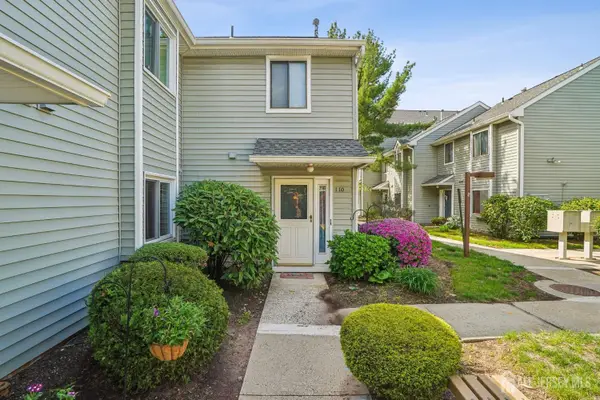 -165 NE Essex Avenue #110, Metuchen, NJ 08840