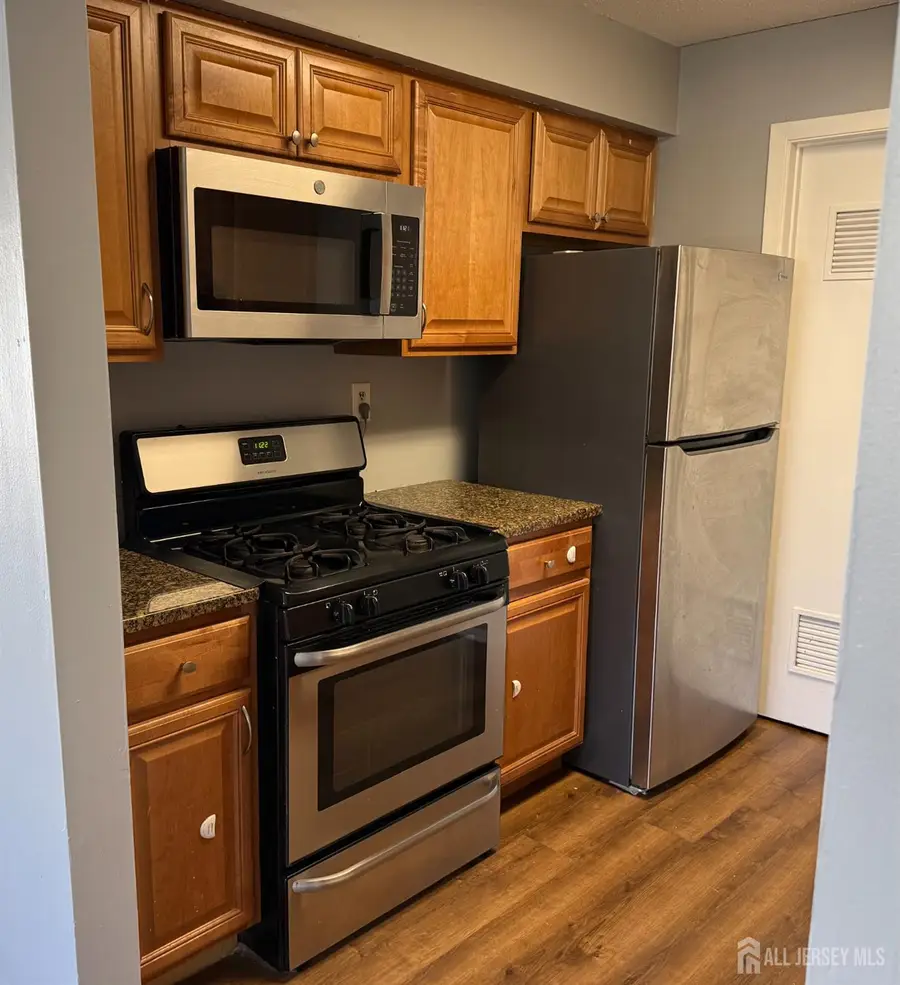 -7 Foxtail Lane, Monmouth Junction, NJ 08852 - #2