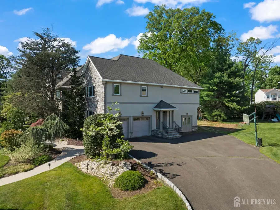-3 Van Hise Court, East Brunswick, NJ 08816 - #2