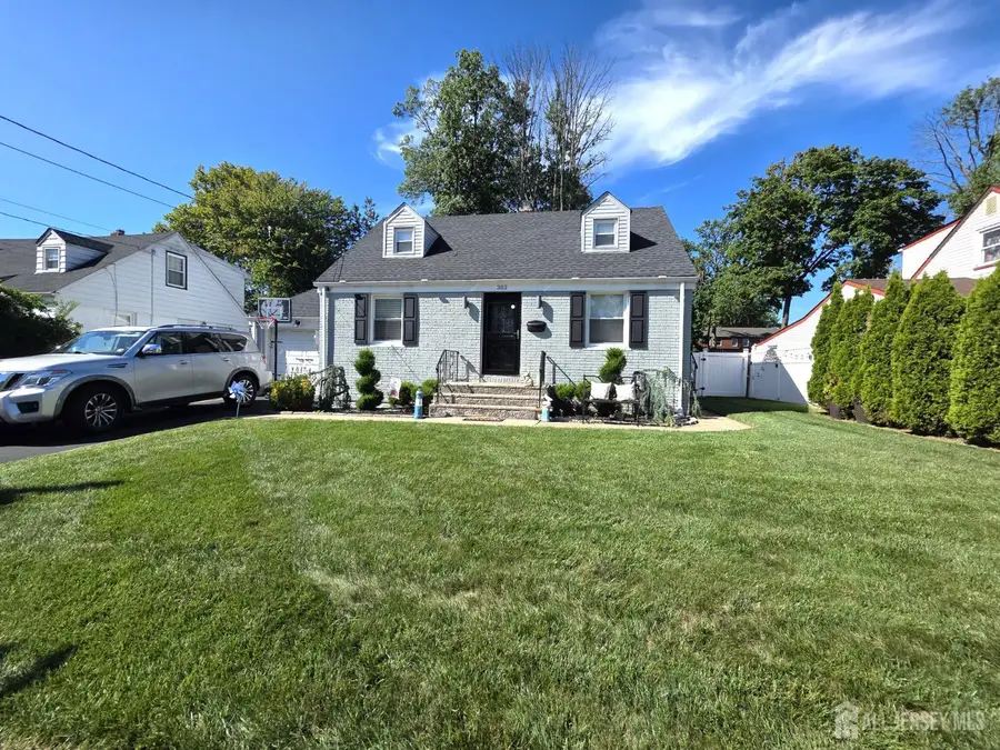 -382 Douglas Road, Roselle, NJ 07203 - #2