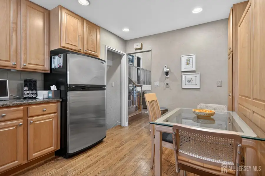 -39 Canterbury Road, East Brunswick, NJ 08816 - #3