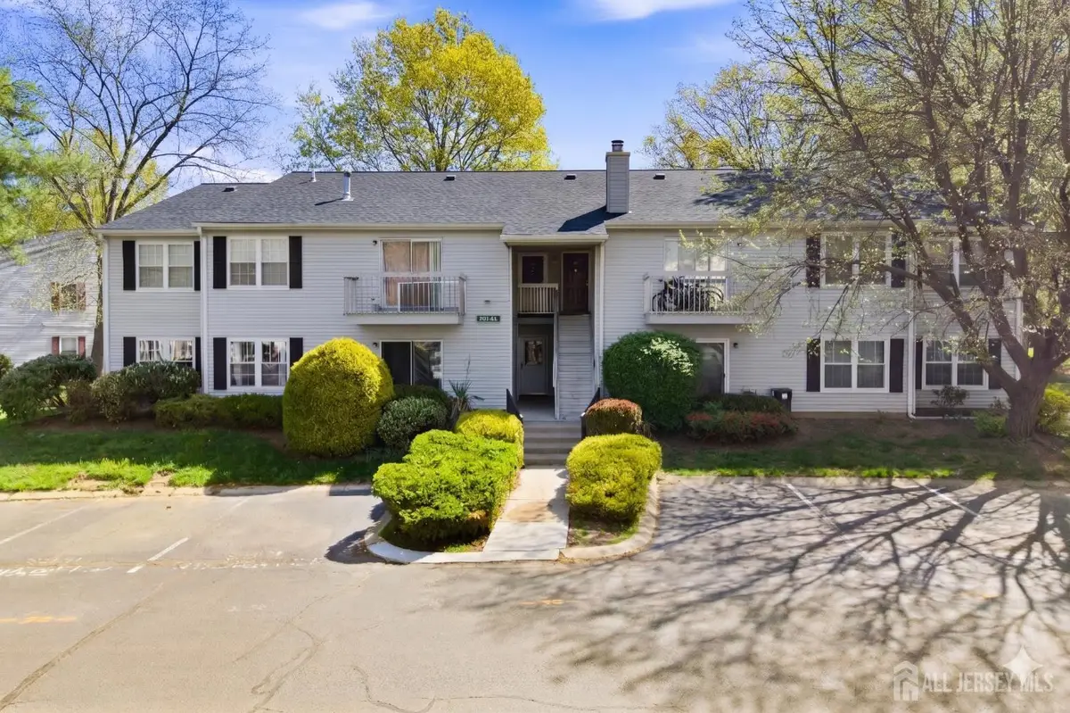 -102 Morgan Place, East Brunswick, NJ 08816 - #1