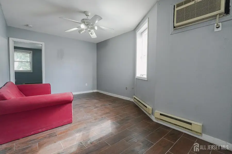 -600 N 6th Street N #1103, Newark, NJ 07107 - #2