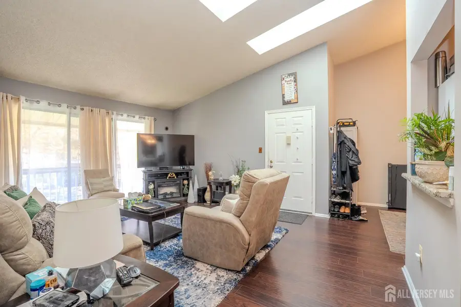 -88 Crabapple Lane, Franklin Park, NJ 08823 - #3