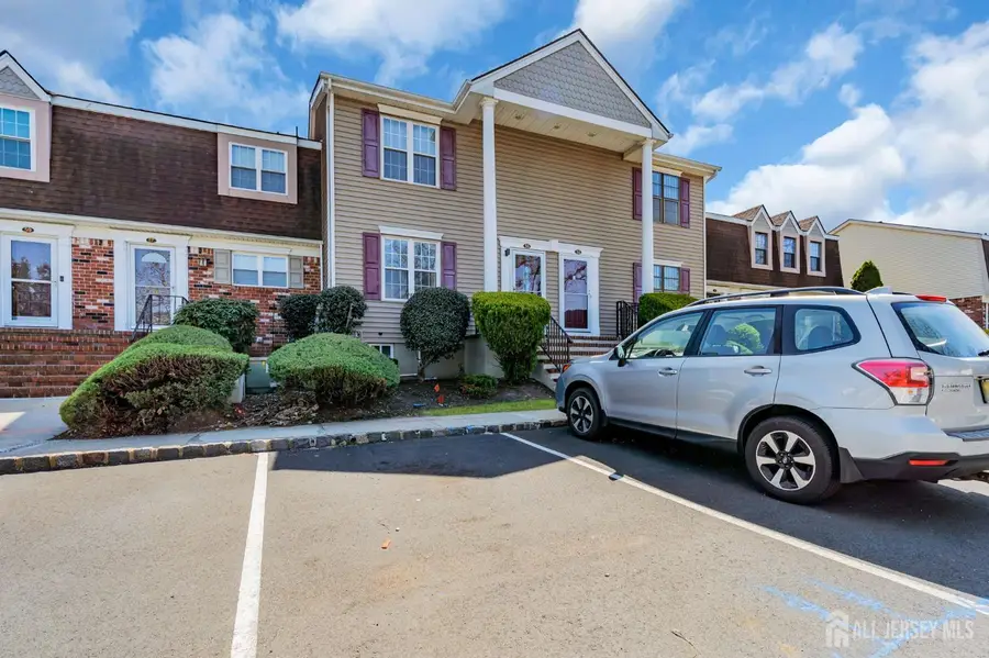 -53 Heritage Lane, Fords, NJ 08863 - #3