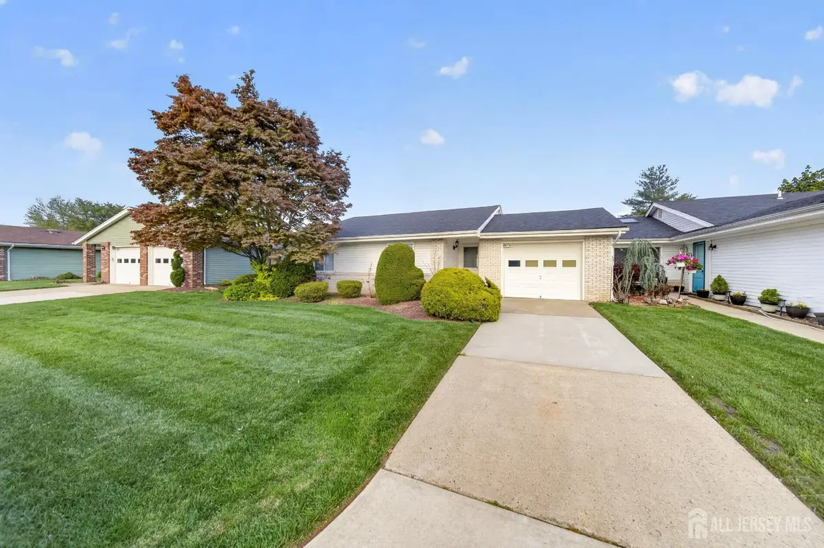 -487-A Grandin Road, Monroe, NJ 08831 - #1