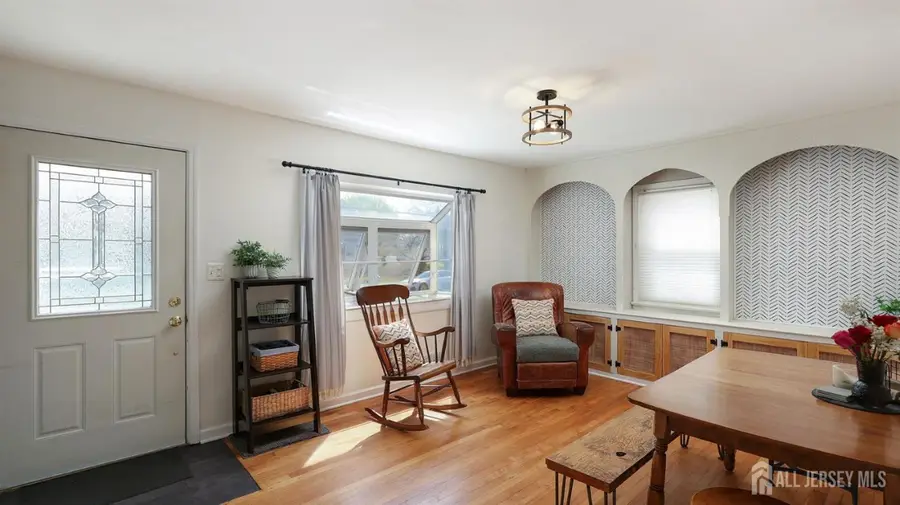 -333 Giles Avenue, Middlesex, NJ 08846 - #2