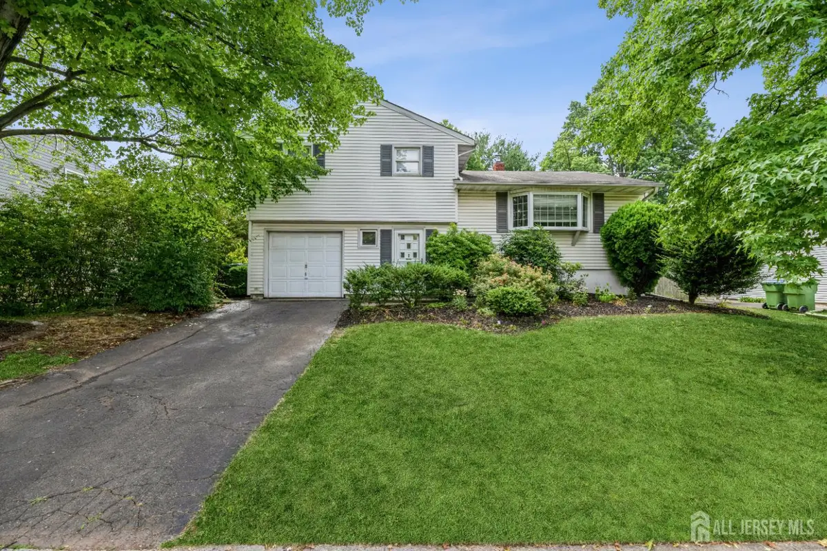 -28 Price Drive, Edison, NJ 08817 - #1