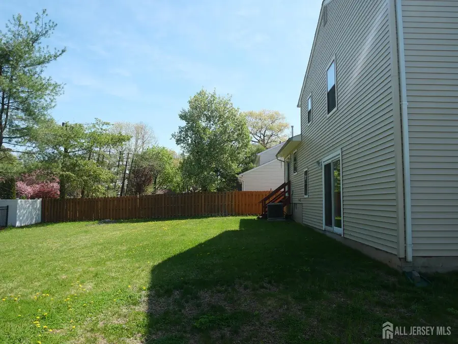 -4 Visco Drive, Edison, NJ 08820 - #2