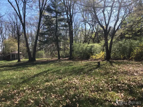 -308 Forsgate Drive, Monroe, NJ 08831