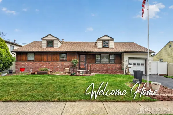 -14 Chase Avenue, Avenel, NJ 07001