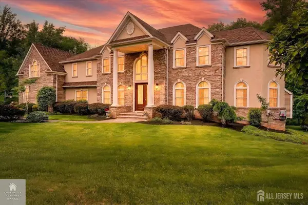 -7 Alton Way, Scotch Plains, NJ 07076