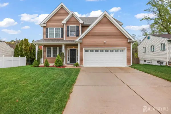 -136 Southwood Drive, Old Bridge, NJ 08857