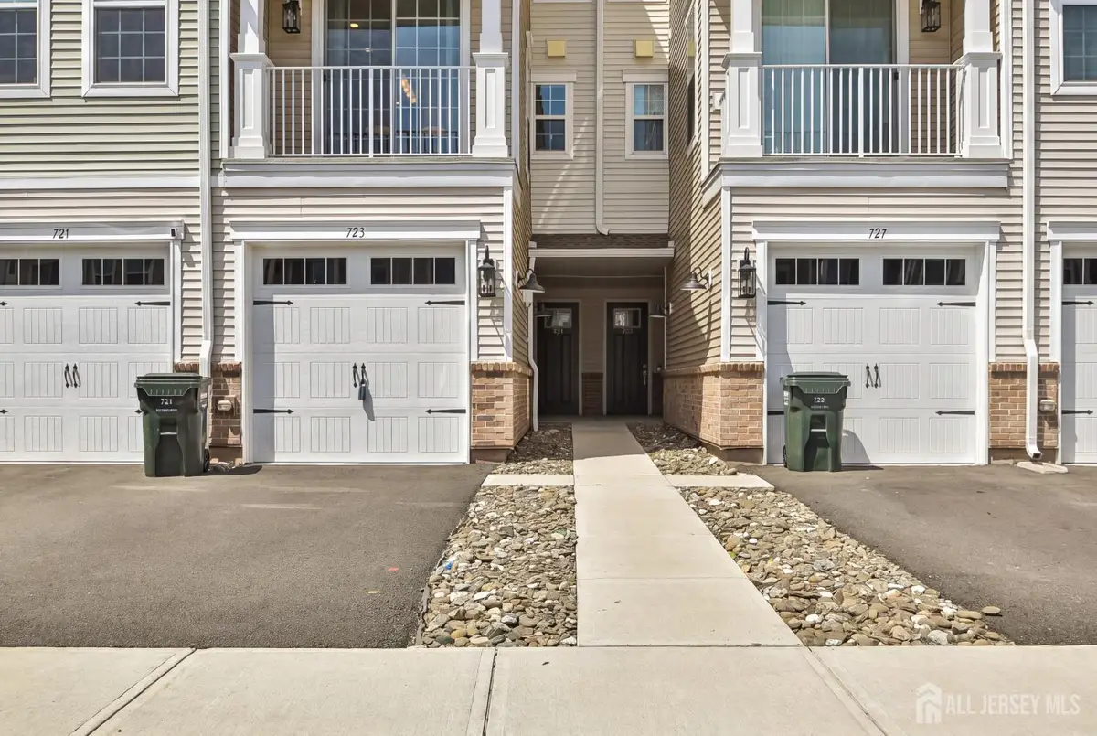 -723 Station Road, Dunellen, NJ 08812 - #1