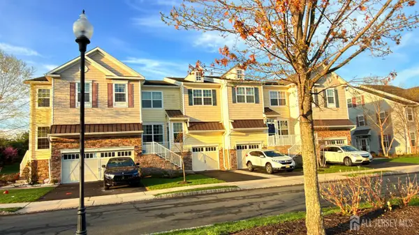 -32 Morris Lane, Cranbury, NJ 08512