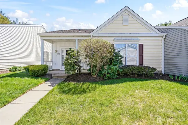 -442 Bluebird Drive, Monroe, NJ 08831