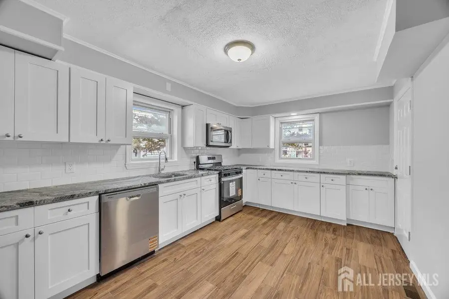 -49 Comstock Street, New Brunswick, NJ 08901 - #2