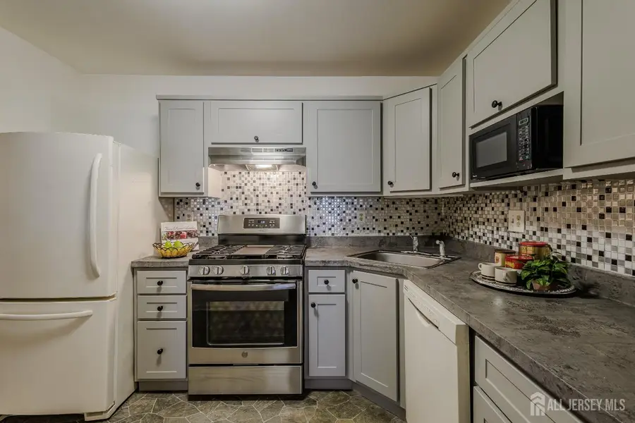 -2101 Candlelight Court, Helmetta, NJ 08828 - #3