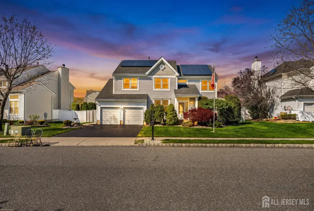 -16 Edinburg Circle, Matawan, NJ 07747 - #1