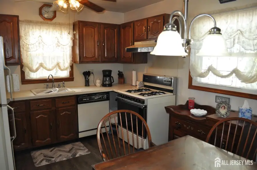 -30 Overlook Terrace, Fords, NJ 08863 - #3