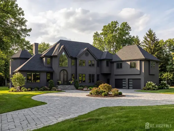 -15 Mccampbell Road, Holmdel, NJ 07733