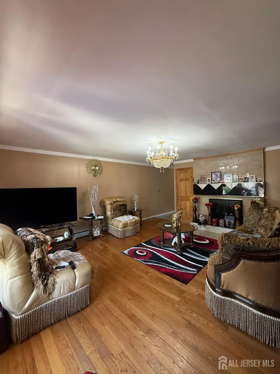 -109 Washington Avenue, Carteret, NJ 07008 - #3