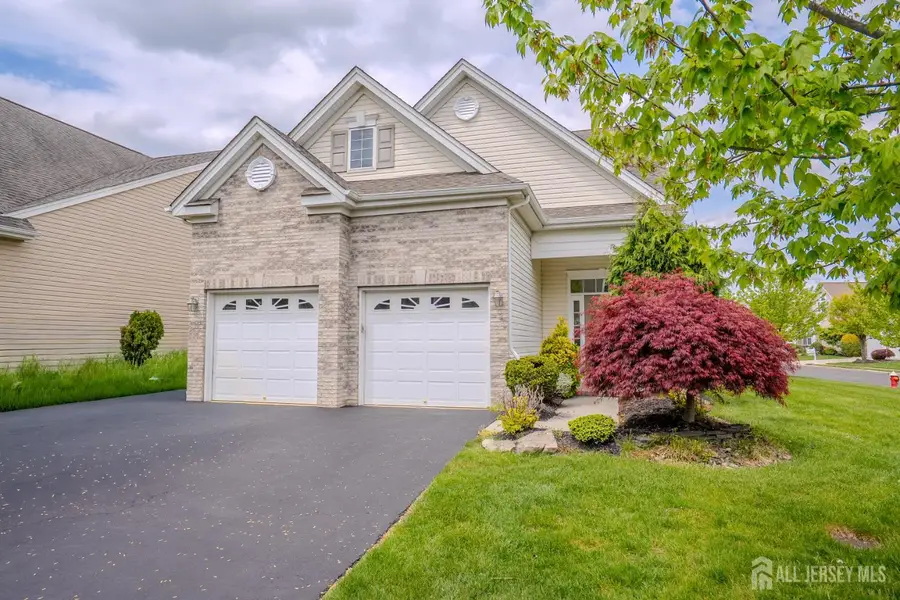 -2 Diamond Spring Drive, Monroe, NJ 08831 - #2