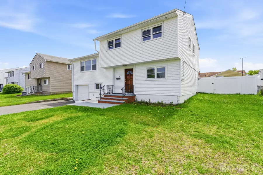 -29 Swarthmore Drive, Carteret, NJ 07008 - #2