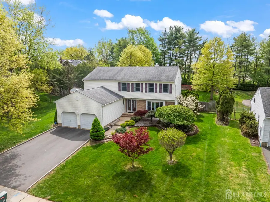 -19 Aspen Circle, Edison, NJ 08820 - #2