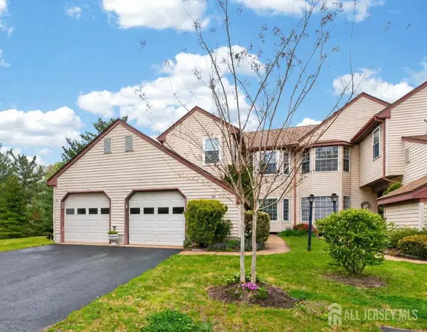 -4-B James Polk Court, Monroe, NJ 08831