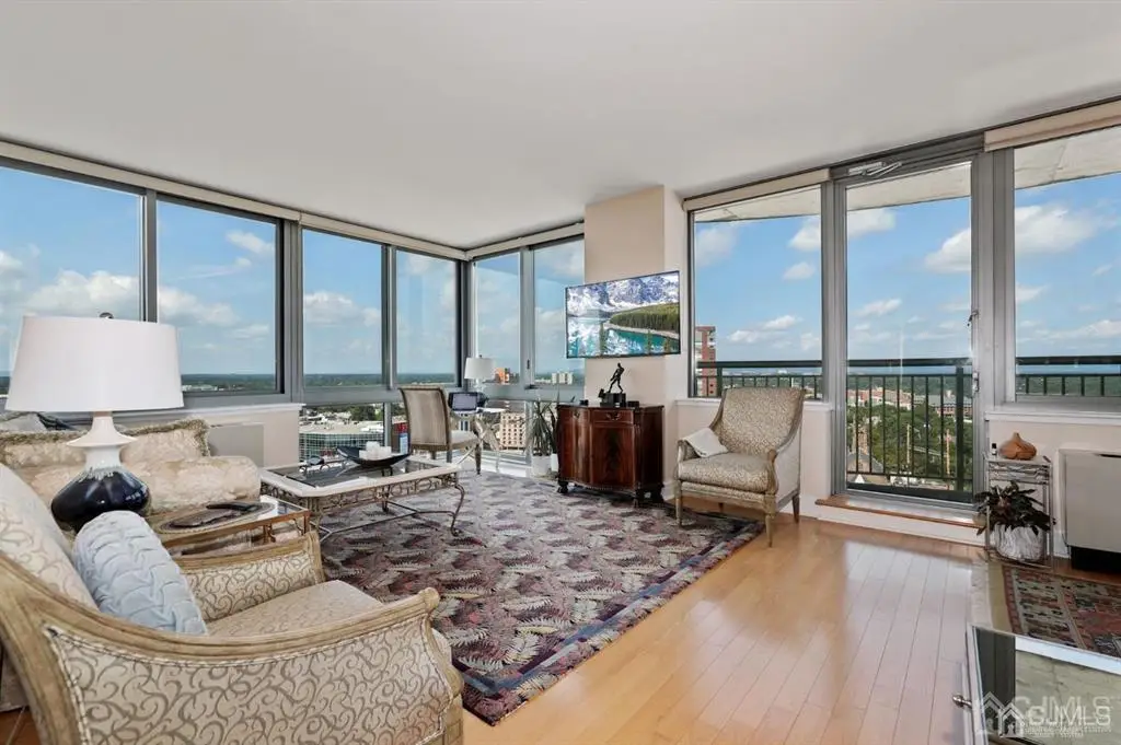 -1 Spring Street #2105, New Brunswick, NJ 08901 - #1