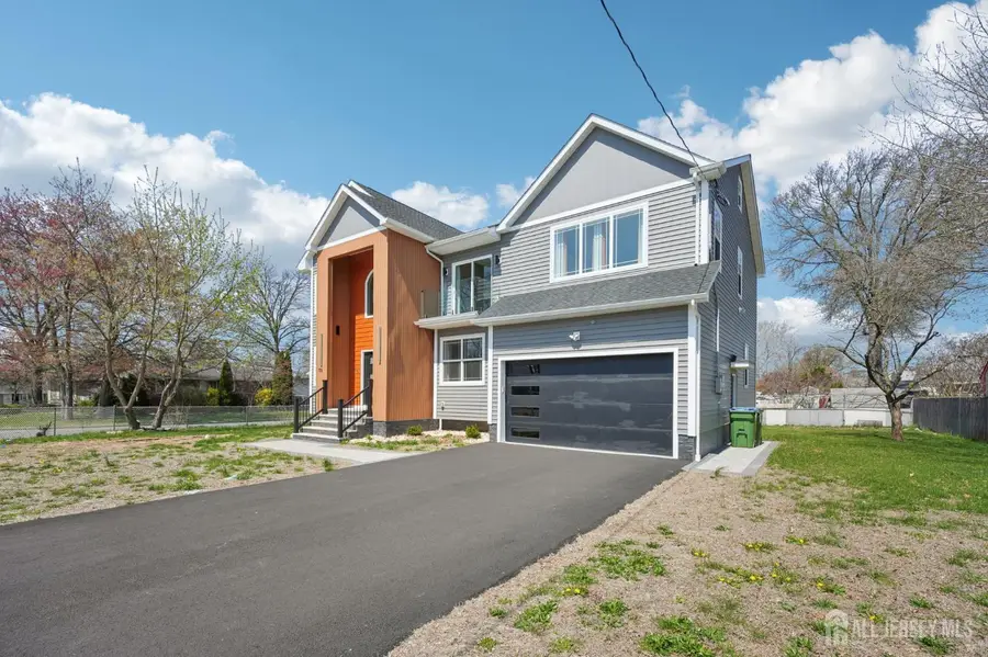 -75 Jefferson Boulevard, Edison, NJ 08817 - #3