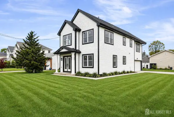 -949 Edwin Street, North Brunswick, NJ 08902