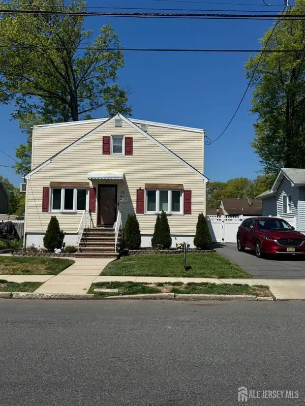 -13 W Park Avenue W, Avenel, NJ 07001