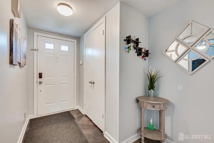 -87 Brookview Circle, Jamesburg, NJ 08831 - #3