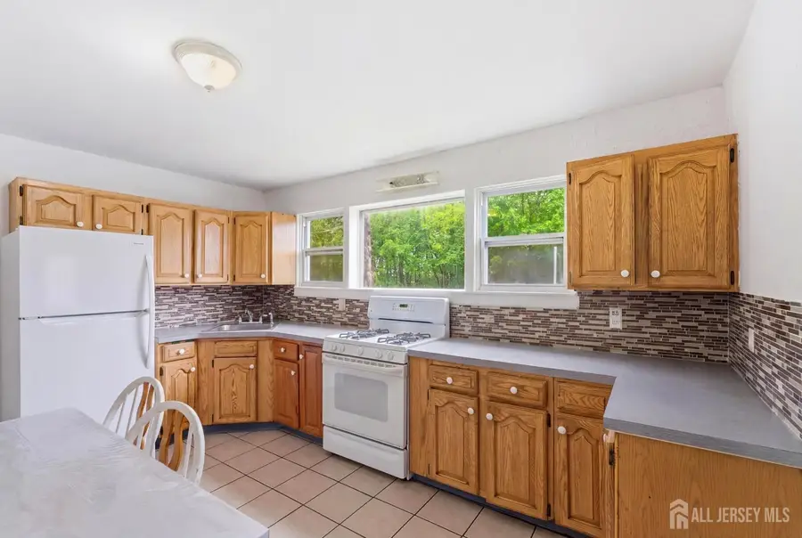 -1 Park Place, North Brunswick, NJ 08902 - #2