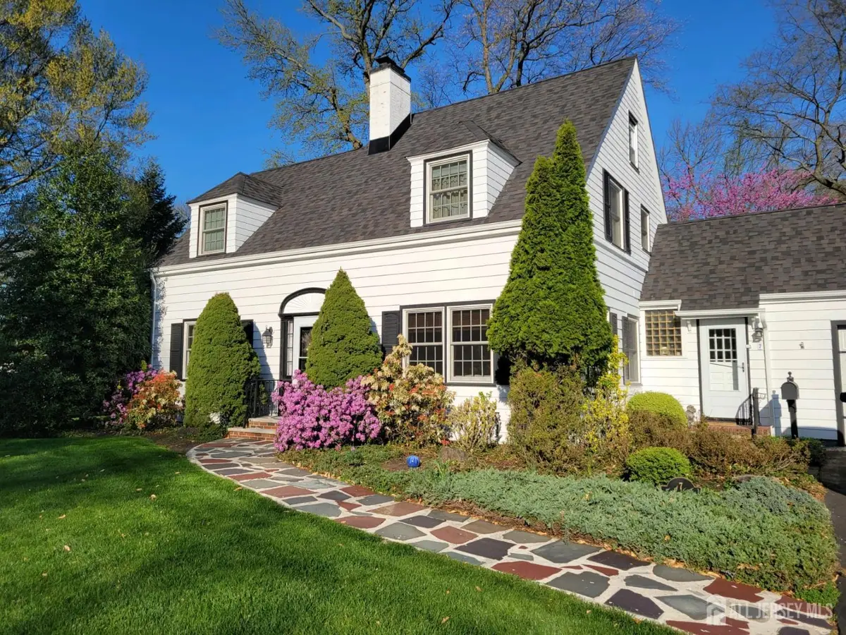 -7 Crest Road, New Brunswick, NJ 08901 - #1