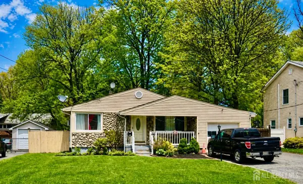 -278 North Drive, North Plainfield, NJ 07060